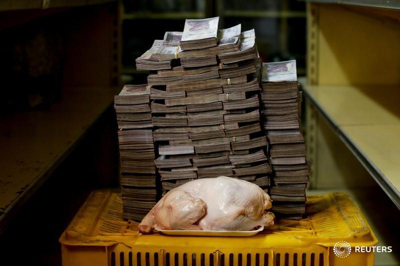 Una gallina, 14.6 millones de bolívares