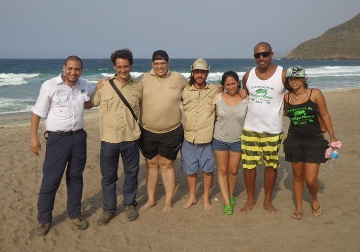 Con miembros de Ecodiversa y comunidad local en cuyagua