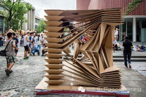 Tonji Construction Festival: Impresionantes estructuras de cartón 15