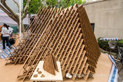 Tonji Construction Festival: Impresionantes estructuras de cartón 12