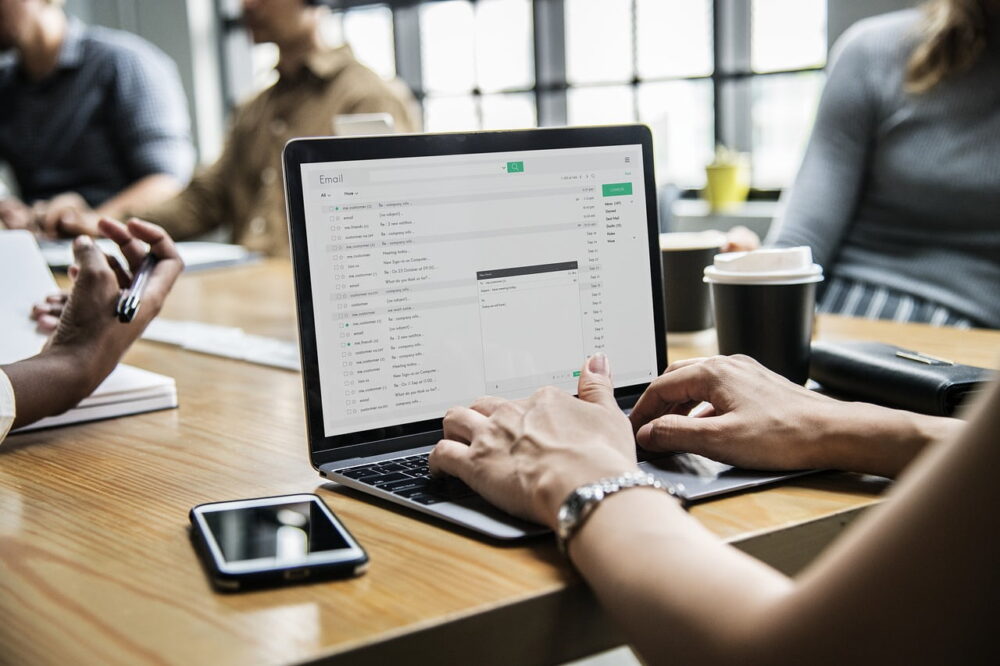 Comunicación y Redacción: La difícil tarea de encontrar las palabras correctas 2 Cómo beneficia el Email Marketing a las Empresas