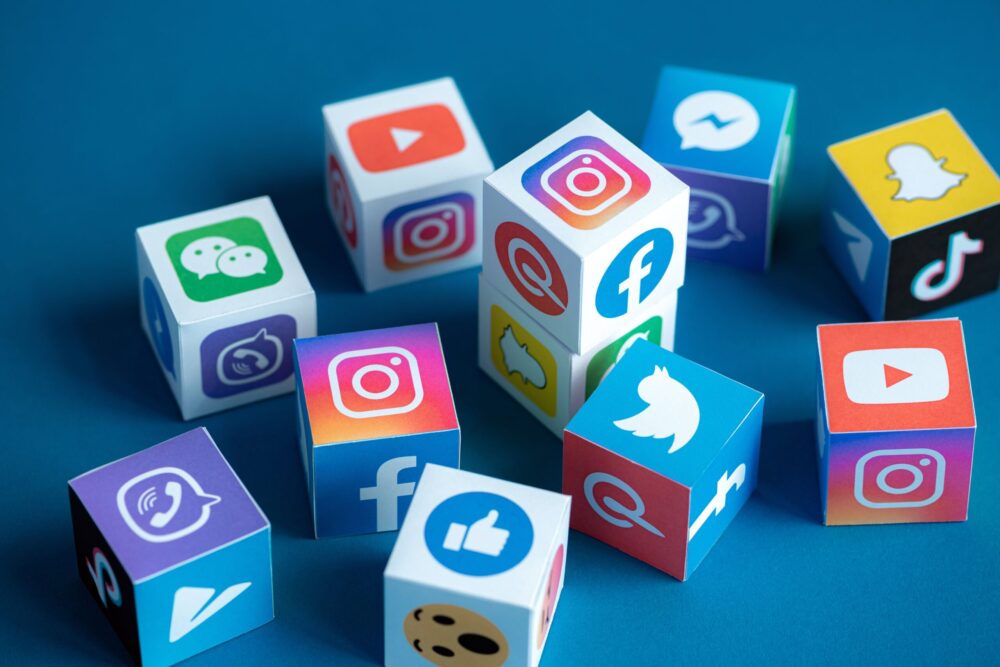 El impacto de las Campañas de Desprestigio en Redes Sociales y cómo defender tu Negocio 1 El impacto de las Campañas de Desprestigio en Redes Sociales y cómo defender tu Negocio 1