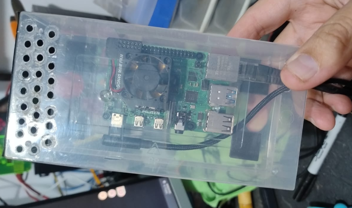 Controlar el puerto USB de la Raspberry Pi por software para encender y apagar dispositivos 1